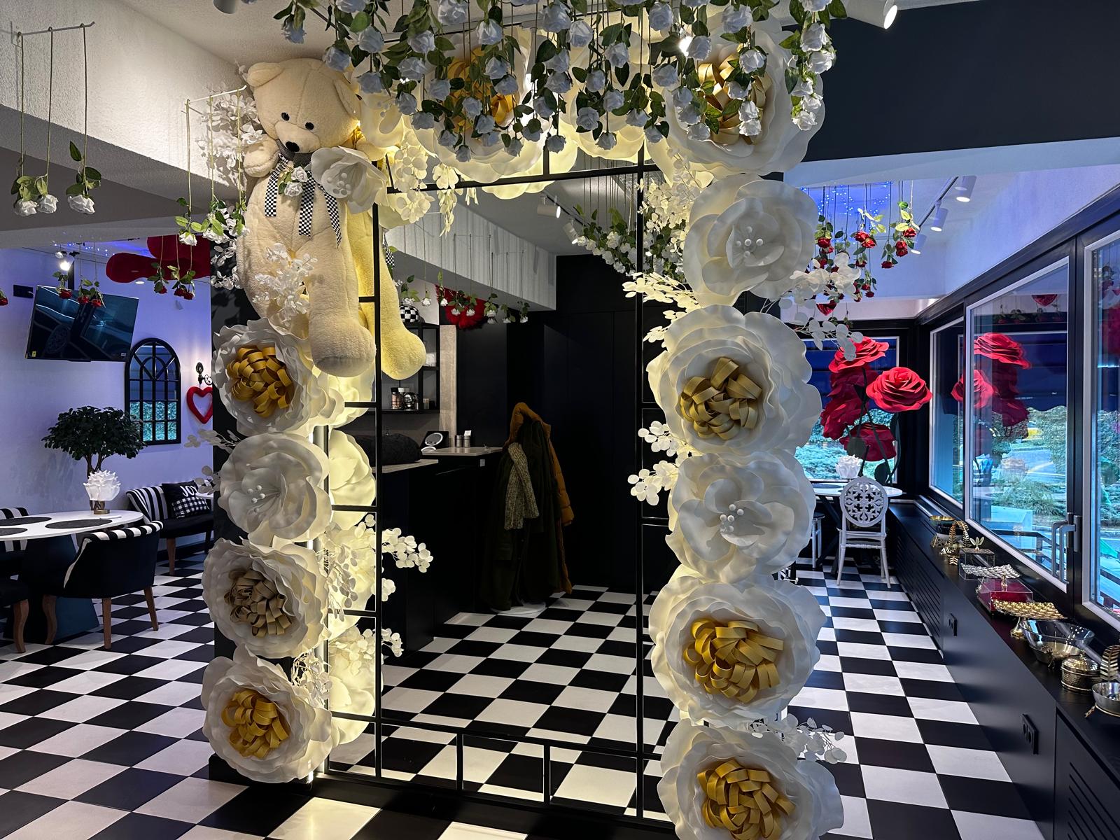 Instagram - Joy Decor